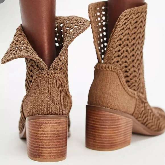 KELSI DAGGER BROOKLYN EMERY WOVEN BOOTS - Picture 5 of 10